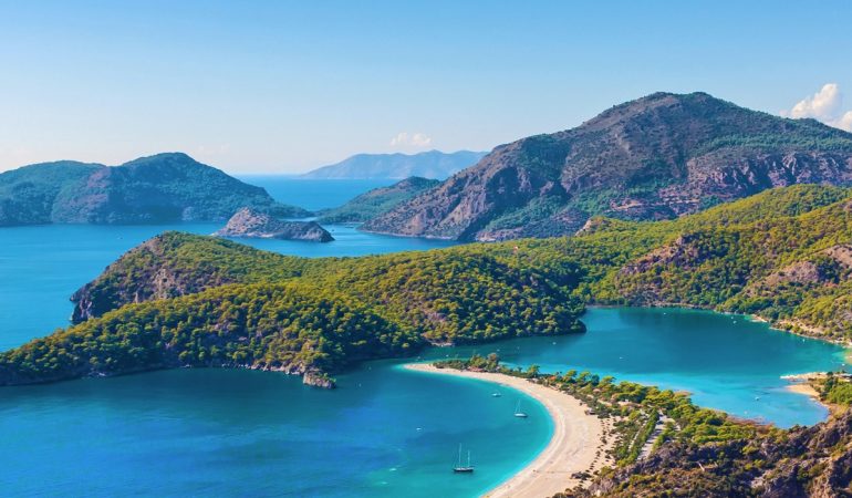 À la Découverte des Plus Beaux Endroits de Turquie : Un Voyage Éblouissant entre Culture et Nature