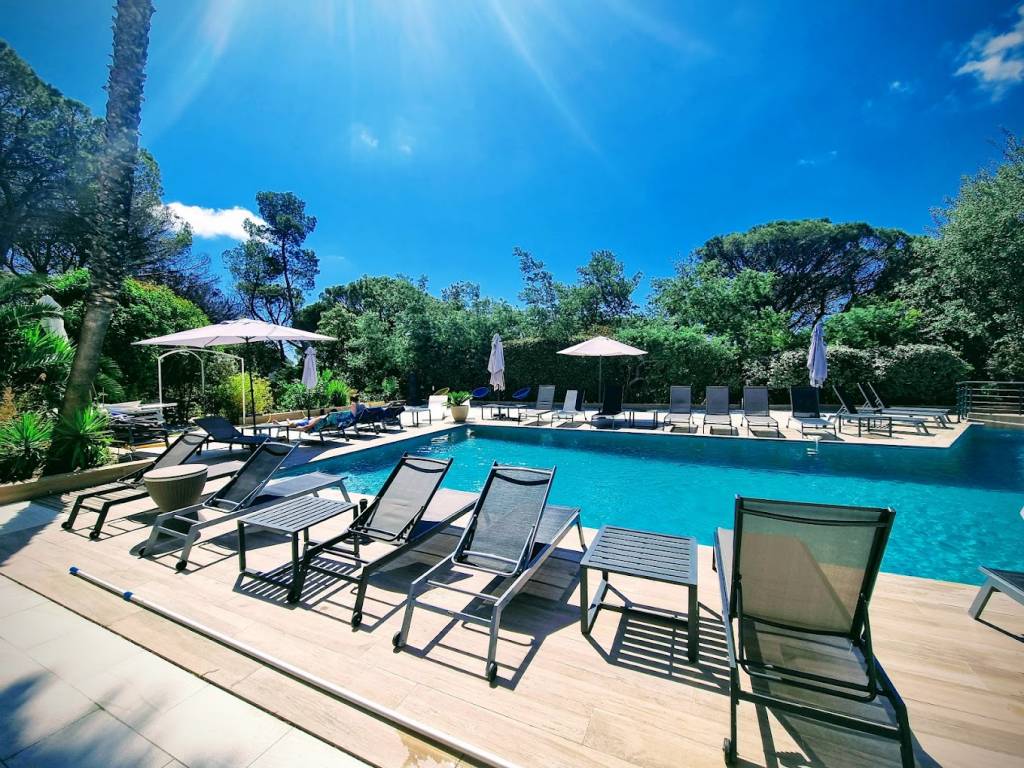 Expérience luxe et sérénité dans un hôtel spa à Saint-Raphaël